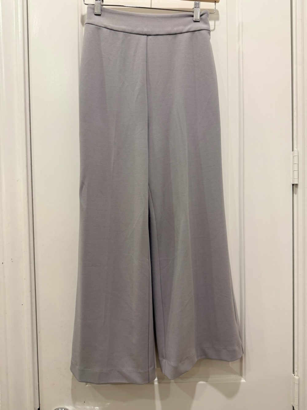 Wayf Wide-Leg Pull-On Pants in Light Gray